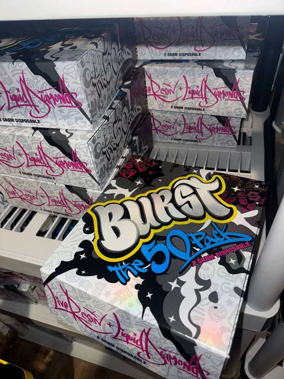 IMG BE61A064F172 2 1 Burst 2G Disposable - Image 4