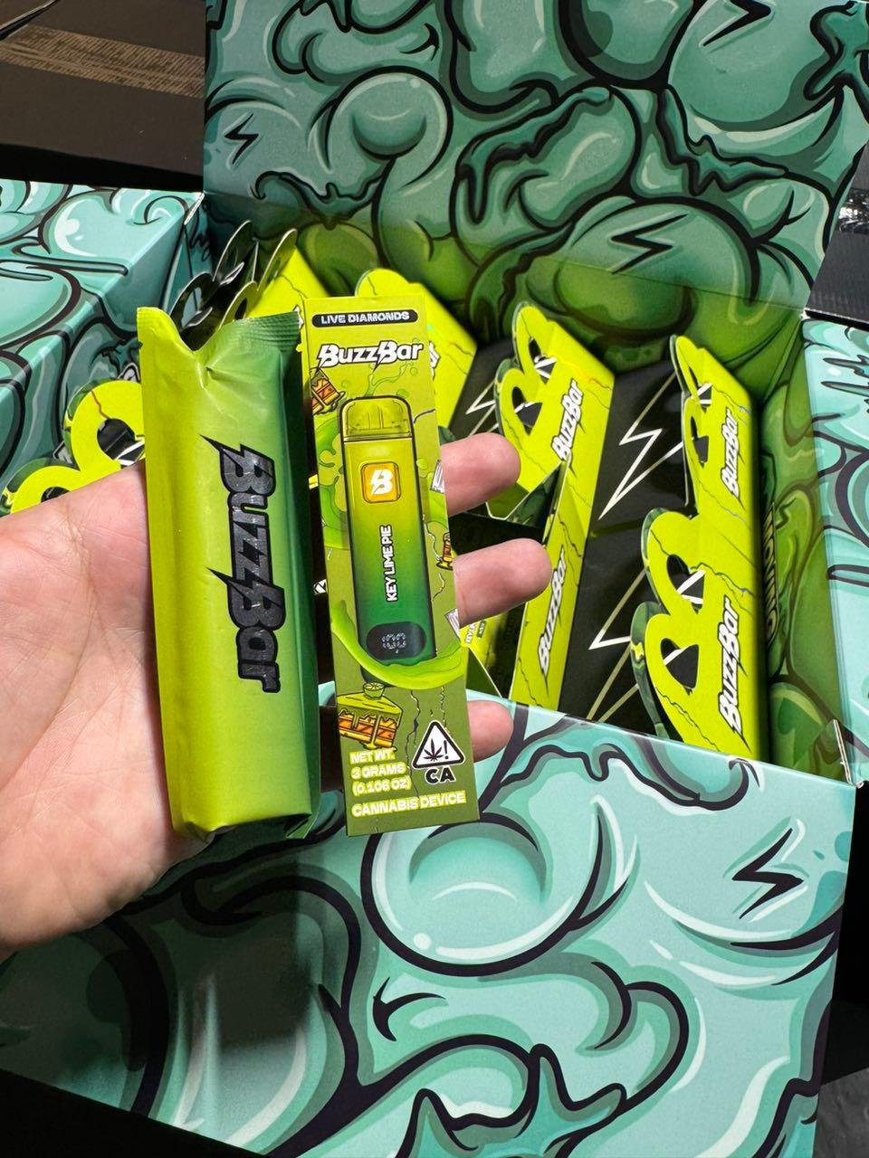 WhatsApp Image 2024 12 29 at 12.05.00 AM 1 1 BUZZ BAR 3G DISPOSABLE - Image 5