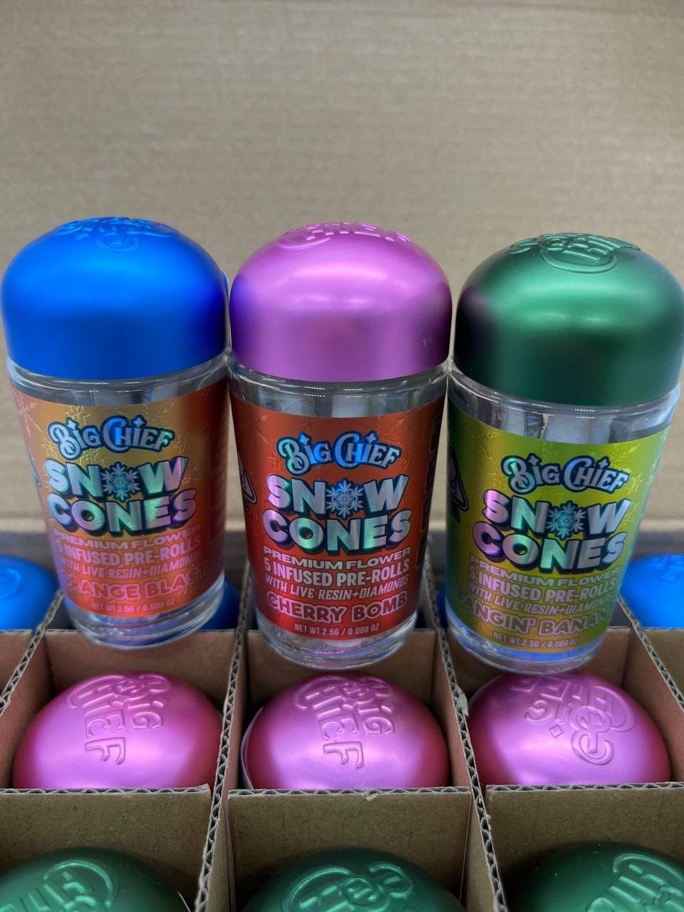 image 109 1 Big Chief Snow Cones Pre Rolls – Infused W/ LIVE RESIN + DIAMONDS (5 preroll per Jar) - Image 3