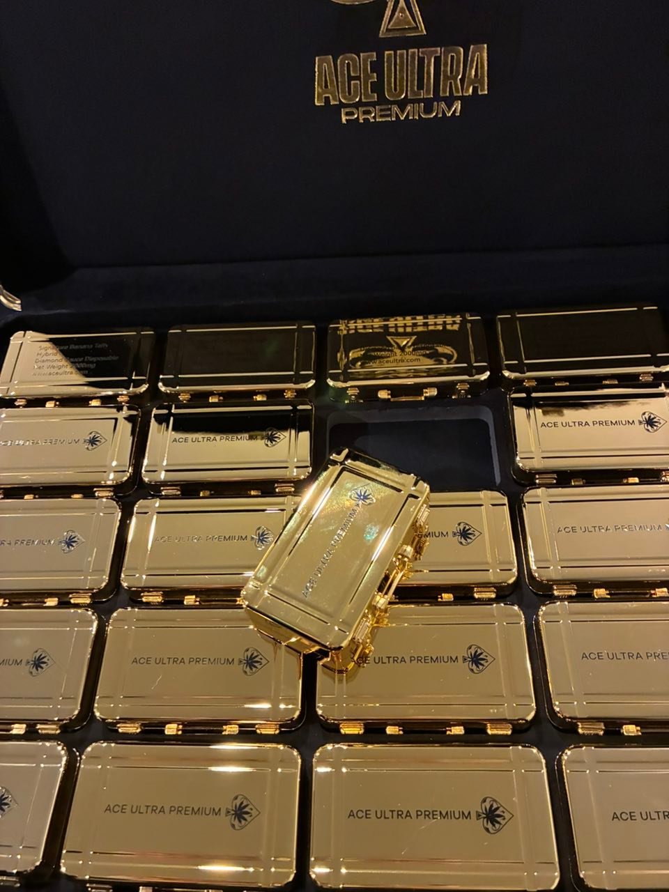 image 2317 1 ACE ULTRA PREMIUM 2G DISPOSABLE: THE SIGNATURE GOLD COLLECTION – MINIS GEN 5 - Image 3