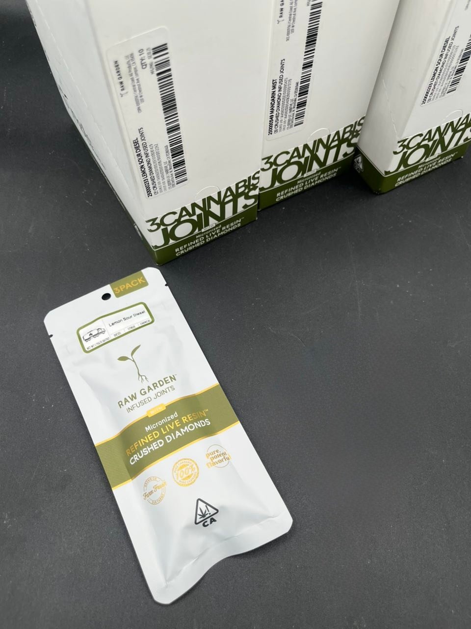 image 564 1 RAW GARDEN INFUSED JOINTS W/ Micronized REFINED LIVE RESIN CRUSHED DIAMONDS - Image 2